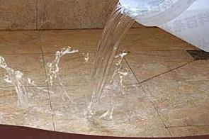 织金漏水维修 免砸砖防水材料该如何施工
